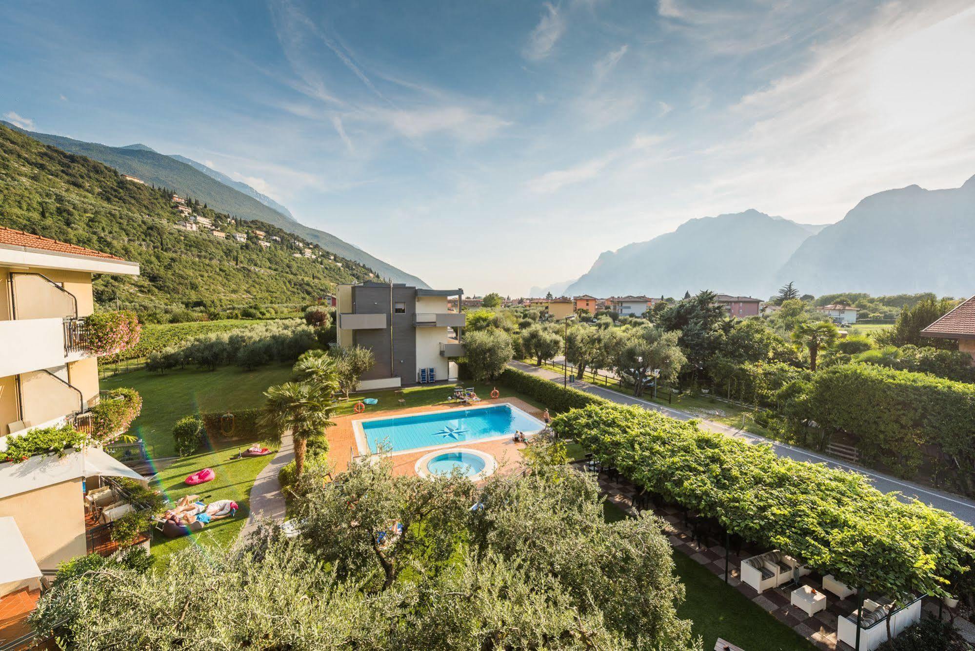 Sporthotel Villa Stella Torbole Sul Garda Exteriér fotografie